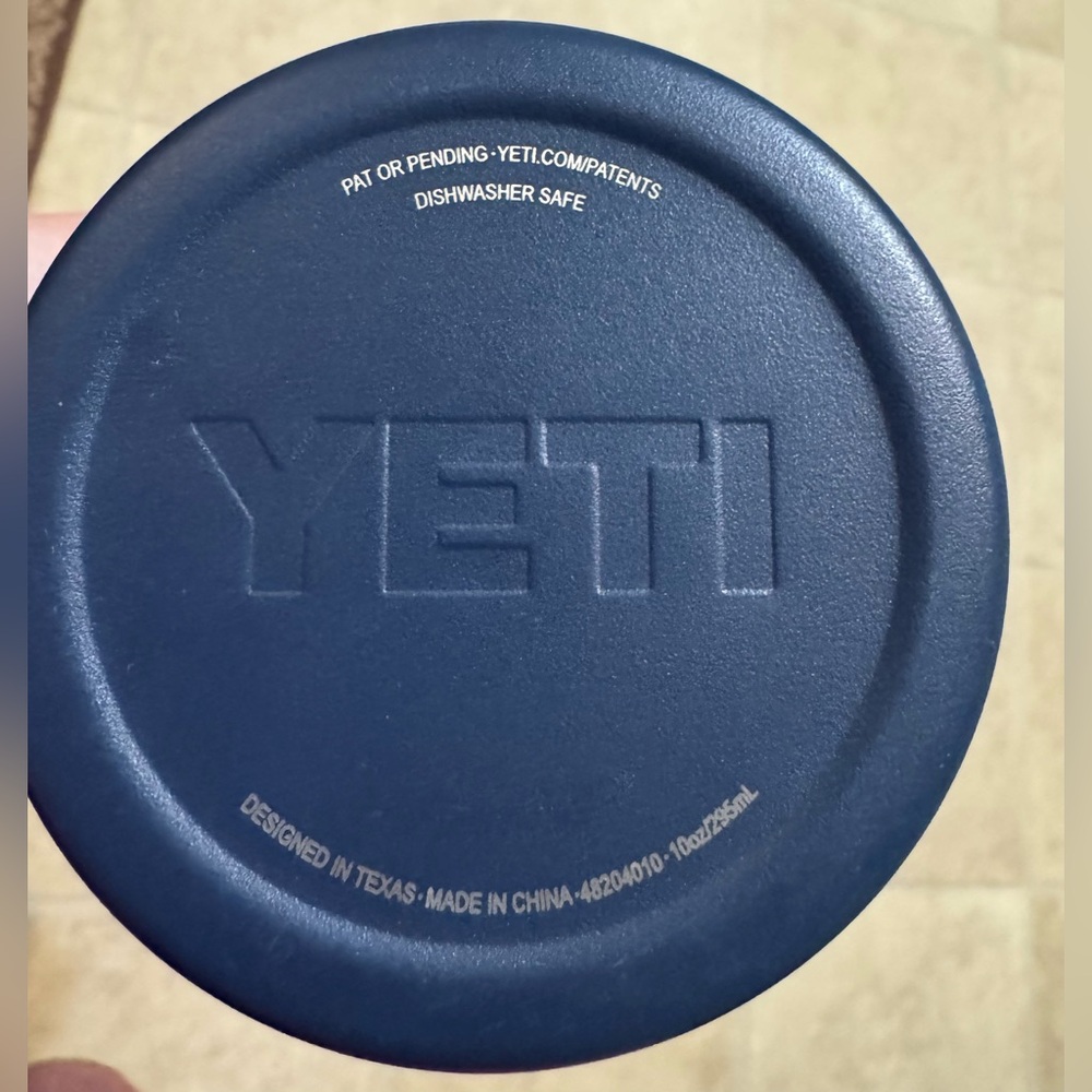 YETI Rambler - Picture 2 of 11